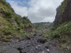 Registro de campo — Estudio geológico del cantón San Pedro de Pelileo para planificación territorial y evaluación de depósitos de materiales de construcción